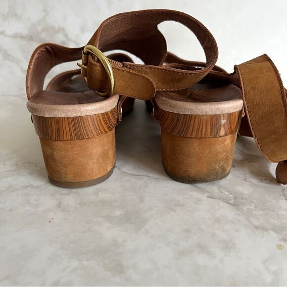 Dansko Minka Nubuck Camel Open Toe Block Heel Sandals - Picture 3 of 6